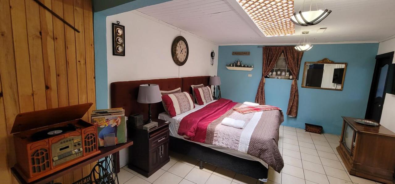Hotel Vintage "Casa Las Flores" Quetzaltenango Kültér fotó