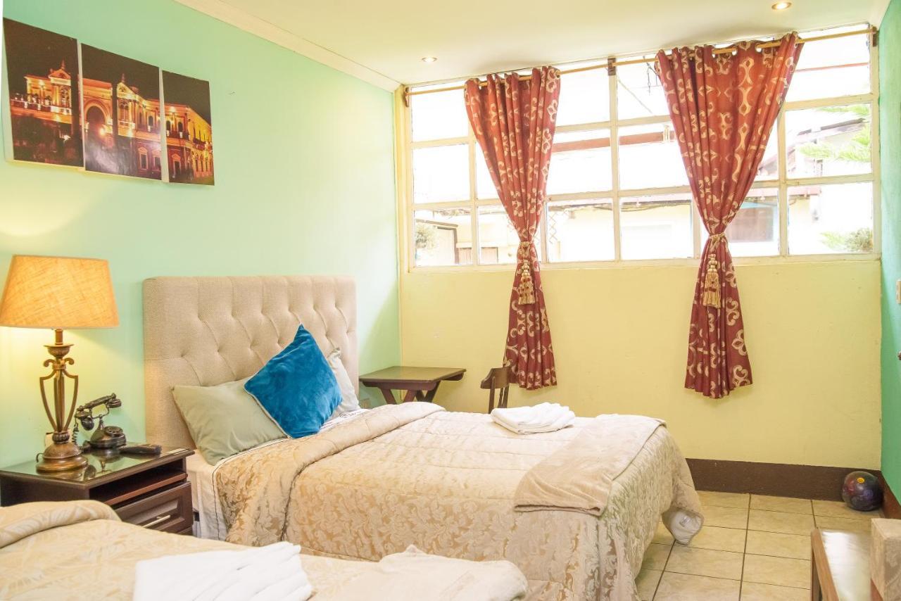 Hotel Vintage "Casa Las Flores" Quetzaltenango Kültér fotó
