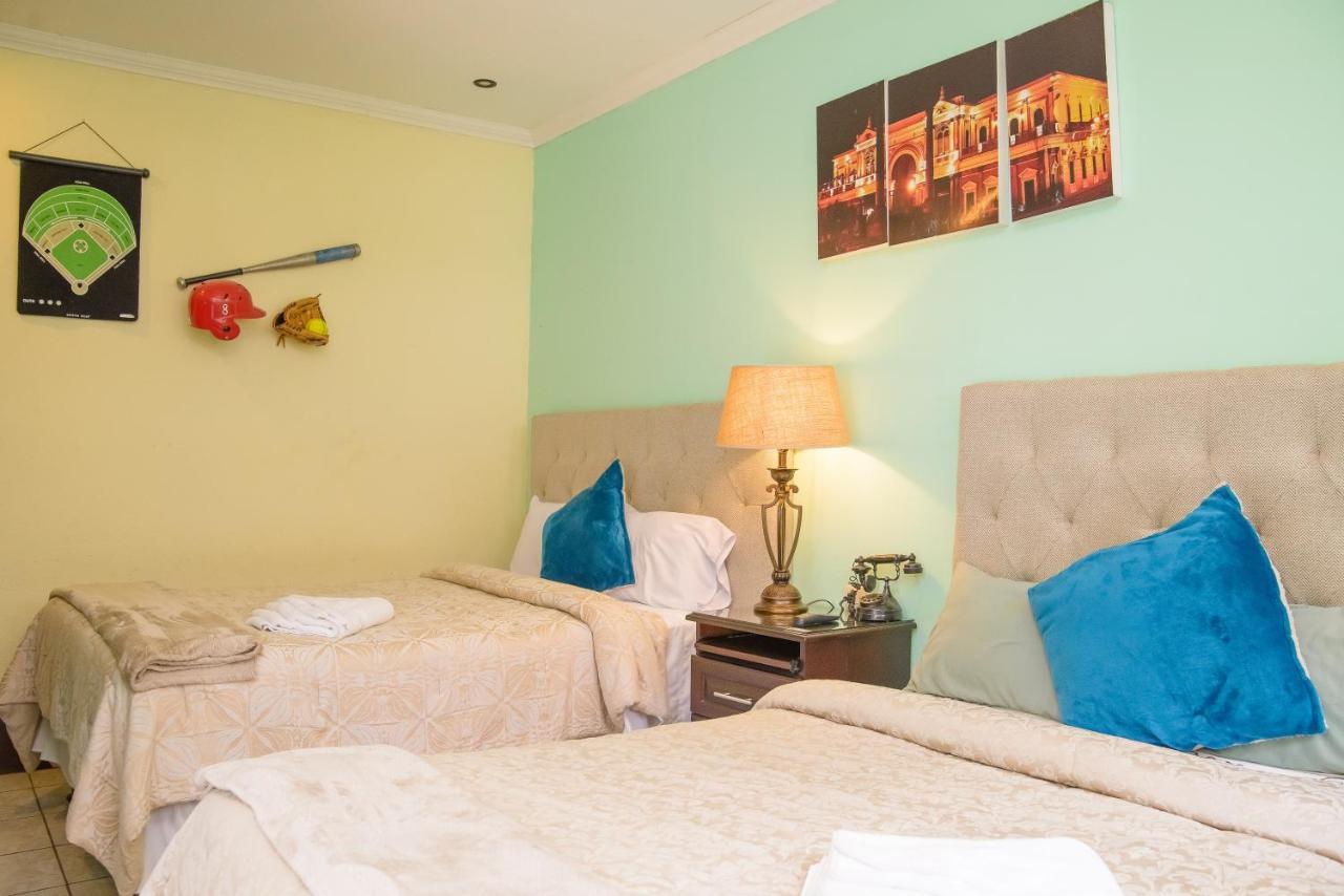Hotel Vintage "Casa Las Flores" Quetzaltenango Kültér fotó