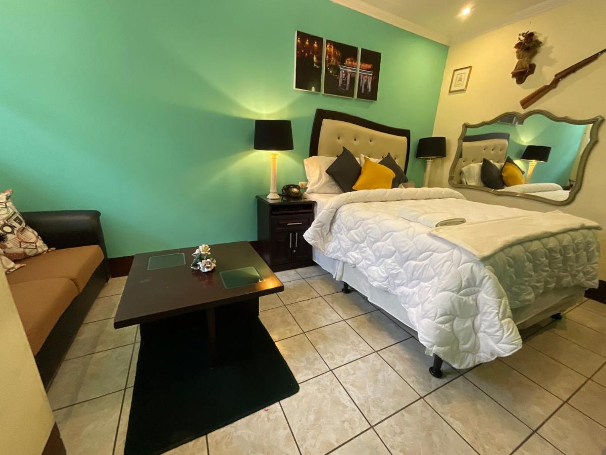 Hotel Vintage "Casa Las Flores" Quetzaltenango Kültér fotó