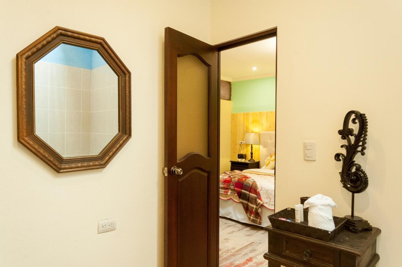 Hotel Vintage "Casa Las Flores" Quetzaltenango Kültér fotó